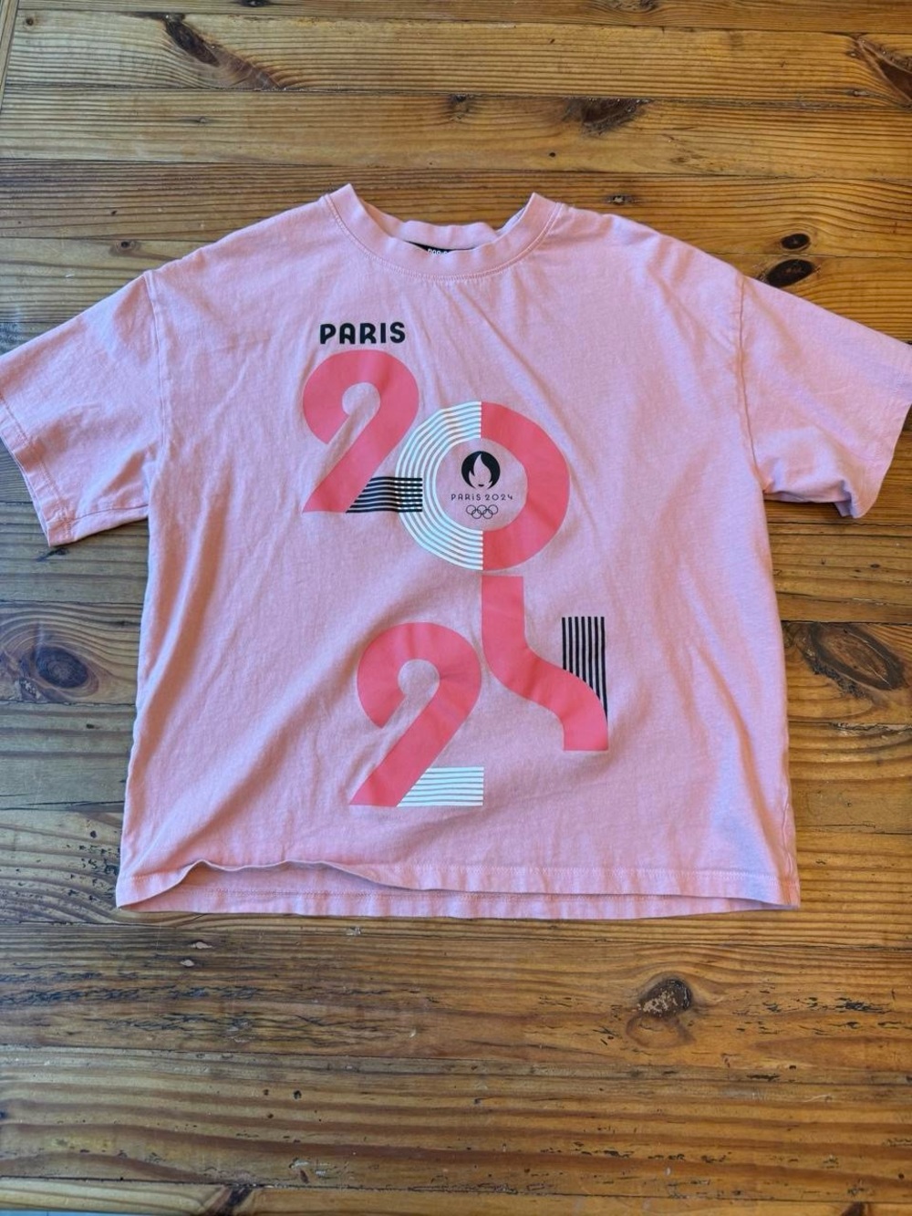Paris 2024 Pink Graphic Kids T-Shirt